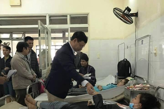 Đà Nẵng tập trung nguồn lực cứu chữa công nhân bị thương vụ lật xe khách