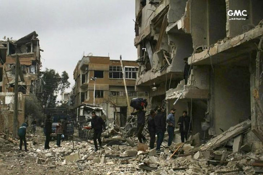 Nga bị cáo buộc ném ‘bom ngu’ ở chiến trường Syria 