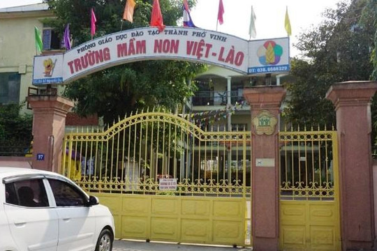 Nghệ An: Khởi tố vụ phụ huynh đánh cô giáo mang thai nhập viện