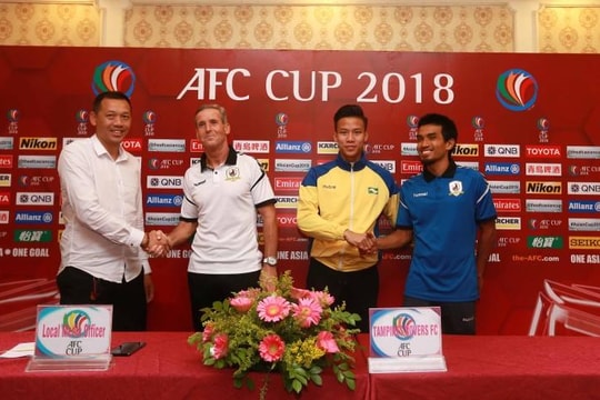 Trên 'thánh địa' thành Vinh, SLNA quyết thắng đội Tampines Rovers