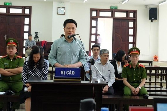 Hà Văn Thắm đề nghị tách 1576 tỉ đồng thành một vụ án khác