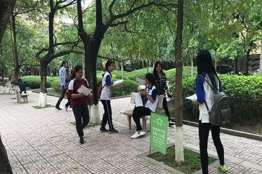 Việt Nam Tái Chế kết hợp 10 trường đại học thu gom rác thải điện tử