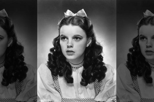 Judy Garland - 'Biểu tượng đồng tính' đầu tiên tại Hollywood