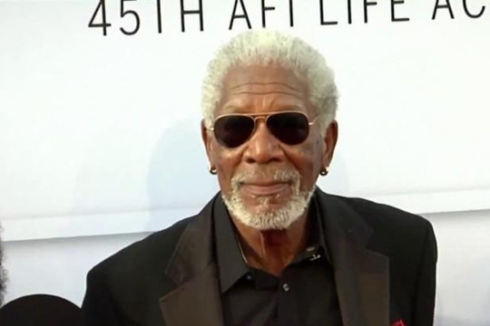 Sự nghiệp 80 năm tiêu tan vì cáo buộc quấy rối tình dục, Morgan Freeman yêu cầu được xin lỗi