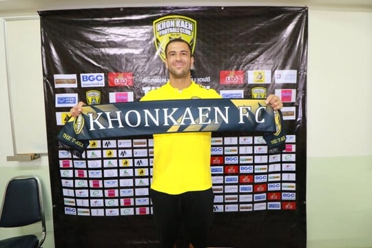 Đội bóng của CT Hữu Thắng để xổng tiền đạo 'sát thủ' Renan Marques về tay Khon Kaen FC