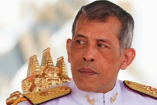 Tài sản riêng của Vua Thái Lan cũng chịu thuế như người dân 