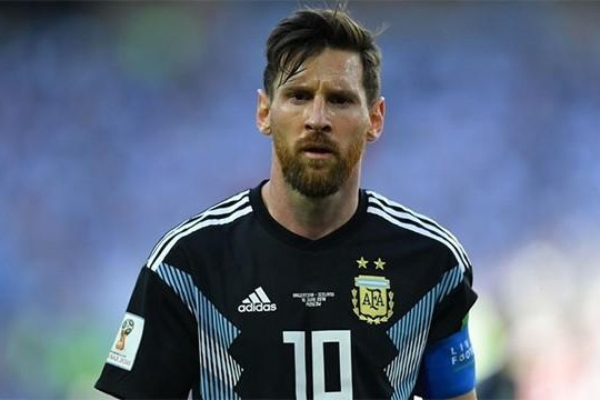 Messi đau khổ thừa nhận khiến Argentina khó khăn vì đá hỏng penalty
