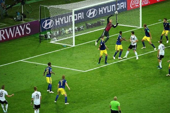 Sao Real Madrid ghi bàn giây cuối cứu Đức, đẩy bảng đấu vào hỗn loạn
