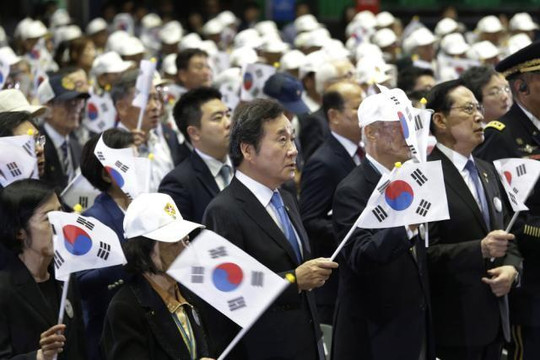 Thủ tướng Hàn Quốc tiết lộ chuyện đề nghị Triều Tiên kéo lùi trận địa pháo
