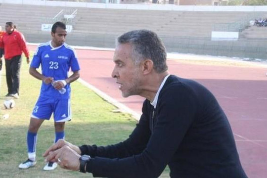 Cựu huấn luyện viên Ai Cập đột quỵ và tử vong sau khi đội tuyển thua Ả Rập Saudi 