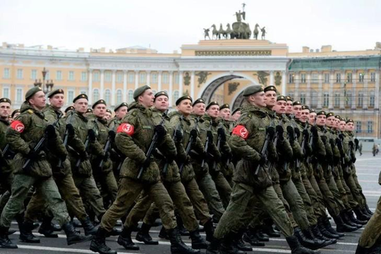 Ông Putin lệnh đổi tên trung đoàn Nga theo tên thủ đô Đức