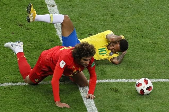 'Quỷ đỏ' đại náo World Cup, Brazil cay đắng giật lùi