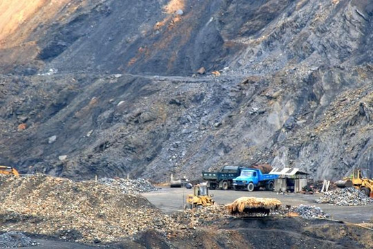 Hàng loạt sai phạm trong khai thác khoáng sản tại Lào Cai