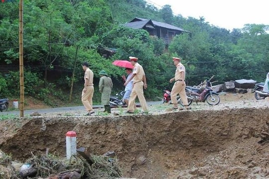 Mưa lũ làm 3 người chết, 11 người mất tích ở Yên Bái