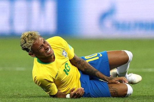 Neymar biện minh cho những màn 'ăn vạ' tại World Cup 2018 