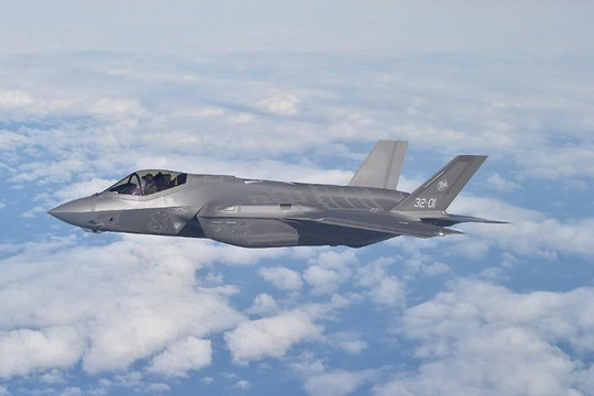 Chiến đấu cơ tàng hình Mỹ F-35 bị radar dân sự 'bắt sống'