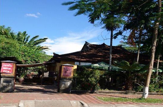  Bài 5: Những di tích triều Nguyễn ở Huế đang 'rẻ hóa' thành nhà hàng, cà phê