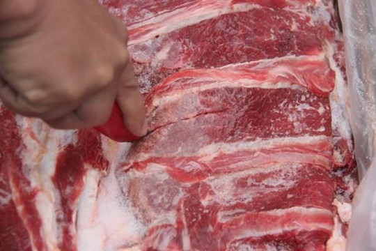 Vụ bán đấu giá 168,25 tấn thịt trâu đông lạnh có đúng quy định?