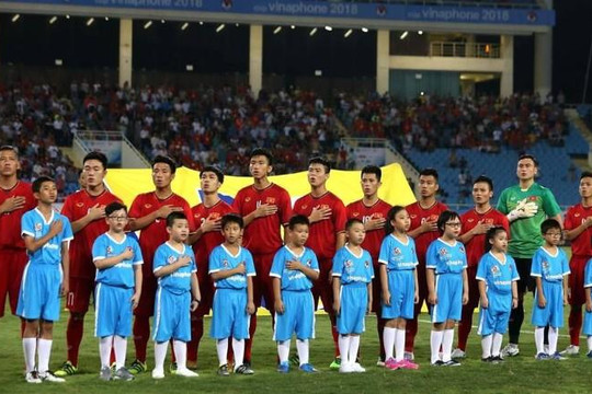 HLV Park Hang-seo lo vá lỗ hổng nơi hàng phòng ngự trong trận gặp U.23 Oman