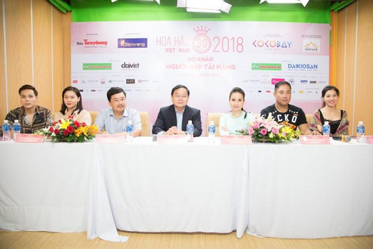 Vợ chồng ca sĩ Cẩm Ly bất ngờ vào vị trí giám khảo Hoa hậu Việt Nam 2018