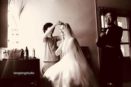 Lộ ảnh Á quân 'Next Top' Tuyết Lan và hôn phu cười hạnh phúc trong hậu trường chụp ảnh cưới