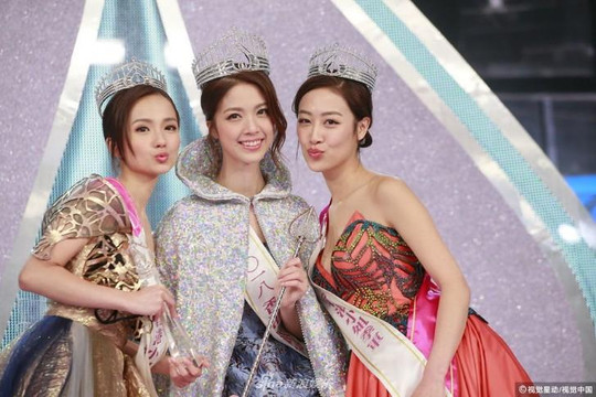 Hoa hậu Hong Kong 2018 bị kém sexy, hai Á hậu người già, người lùn