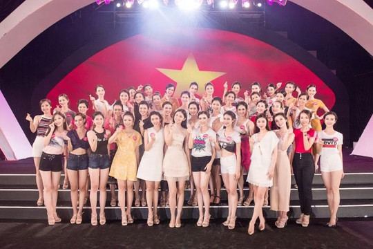 Thí sinh Hoa hậu Việt Nam gửi lời chúc mừng đội tuyển Olympic Việt Nam