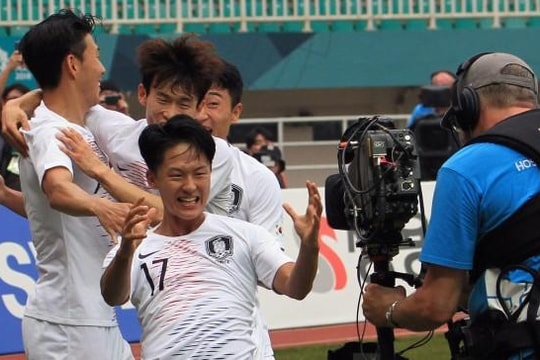 Thua đẹp trước Olympic Hàn Quốc, thầy trò Park Hang-seo kết thúc giấc mơ hoa