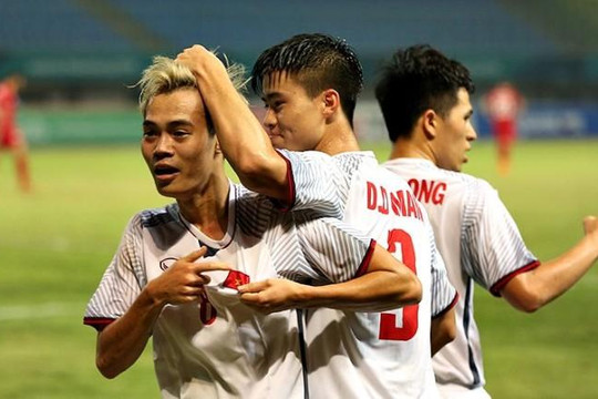 Tranh HCĐ Asian Games: Vì tương lai bóng đá Việt