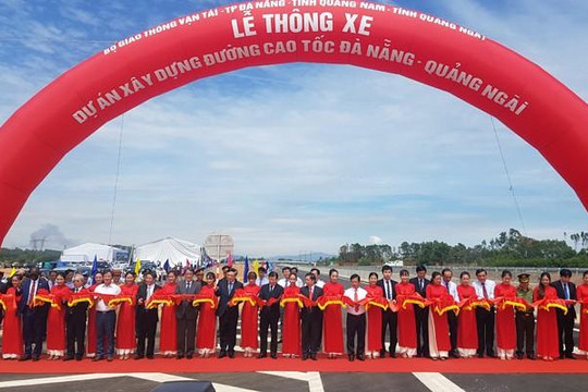 Thông xe cao tốc Đà Nẵng - Quảng Ngãi dài 139km