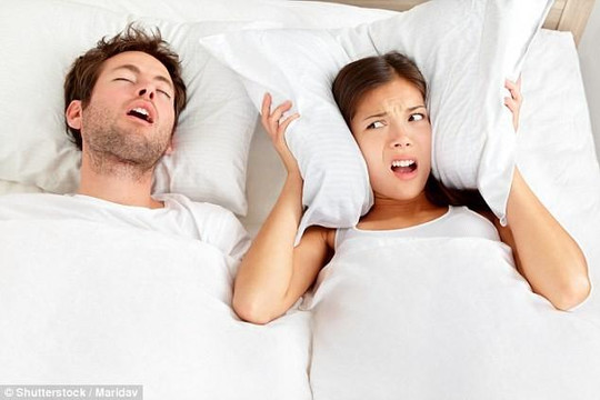 Ngủ ngáy làm tăng gấp đôi nguy cơ phát triển bệnh gút