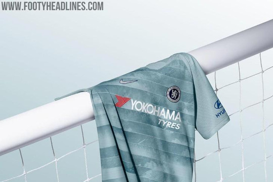 Chelsea chính thức ra mắt mẫu áo đấu thứ 3 với logo phát quang