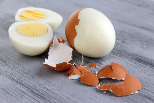 Mách bà nội trợ bí kíp luộc trứng đơn giản và đúng cách