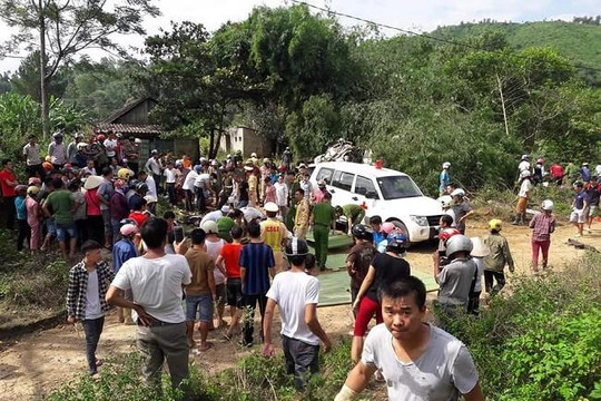  Tai nạn giao thông đặc biệt nghiêm trọng ở Lai Châu khiến 12 người tử vong