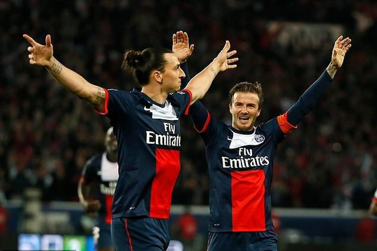 Beckham hài hước chúc mừng bàn thắng 500 của Ibrahimovic 