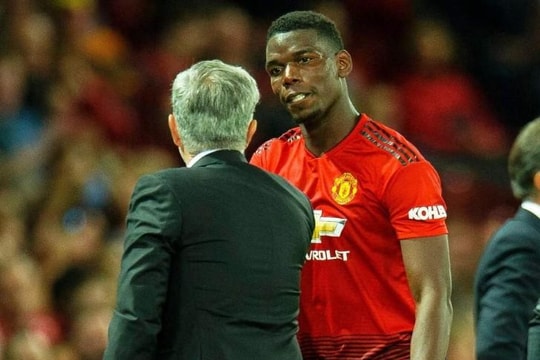 Mourinho hạ bệ Pogba ngay trước thất bại tại Cúp Liên đoàn