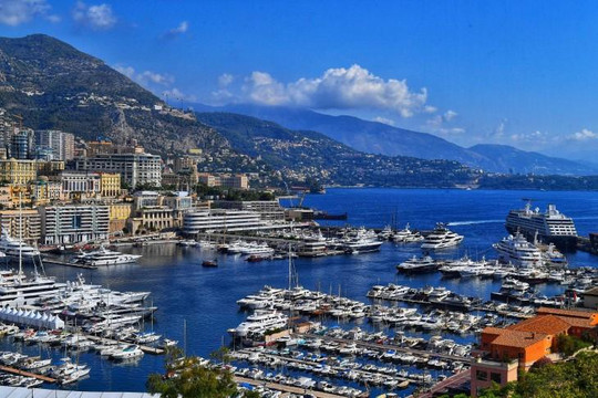 Vẻ đẹp của Monaco từ trên cao