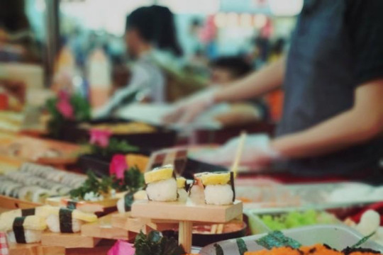 ‘Ăn, chơi’ 2 ngày cuối tuần ở Lễ hội ẩm thực châu Á