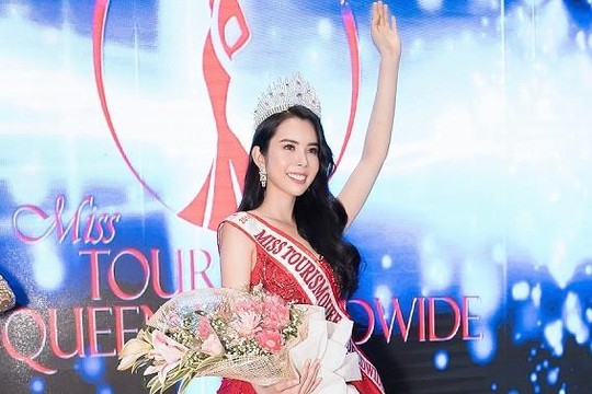 Huỳnh Vy đăng quang Miss Tourism Queen Worldwide 2018 