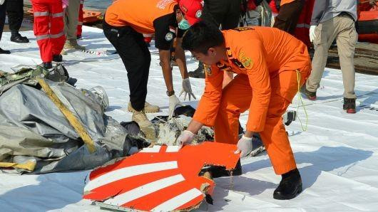 Đã tìm thấy xác máy bay Lion Air bị nạn ở Indonesia