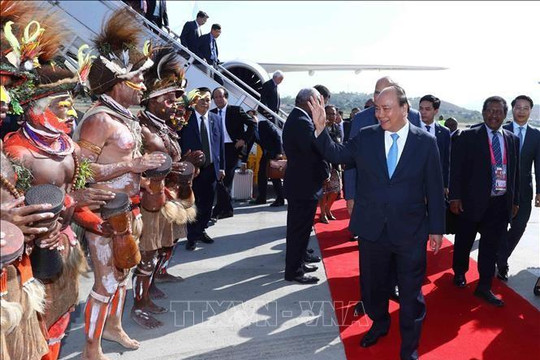 Thủ tướng đã đến thủ đô Papua New Guinea dự APEC 26