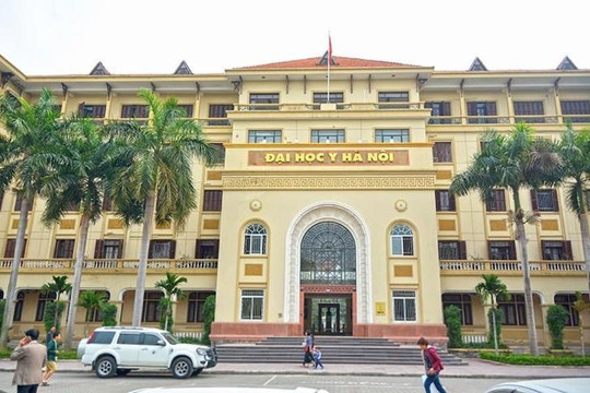 Đại học Y Hà Nội phải rà soát lại việc bổ nhiệm 60 viên chức