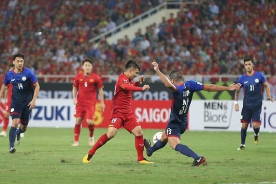 Clip Việt Nam hạ Philippines 2-1 để vào chung kết AFF Cup 2018