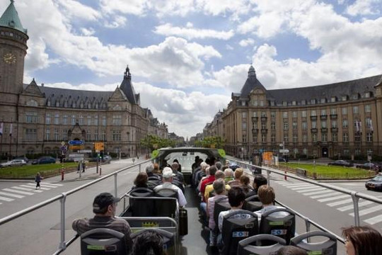 Đi xe lửa, tàu điện, xe buýt miễn phí ở Luxembourg vào năm 2019