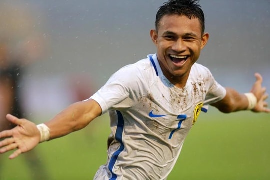  Malaysia có 3 điểm đầu tiên sau trận cầu 'thuỷ chiến'