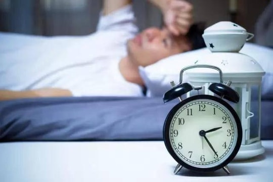 Cách thoát khỏi chứng mất ngủ vào ban đêm