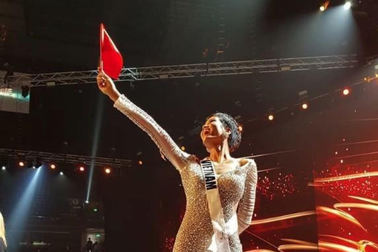 H'Hen Niê gửi lời cảm ơn khán giả quê nhà ngay sau vào top 5 Hoa hậu hoàn vũ 2018 