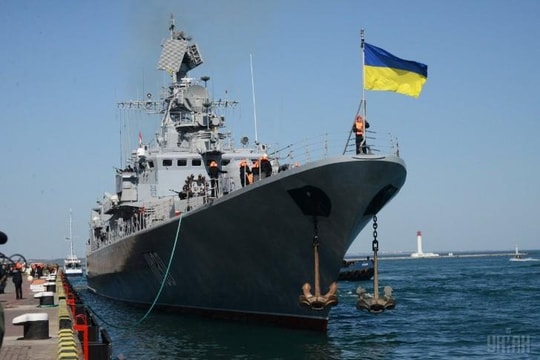 Ukraine lên kế hoạch điều thêm tàu chiến đến biển Azov