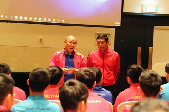 Tuyển Việt Nam tập trung họp với AFC để nắm vững luật chơi VCK Asian Cup 2019