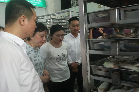 Bà Phạm Khánh Phong Lan: ‘Làm gì có thực phẩm sạch mà giá rẻ’